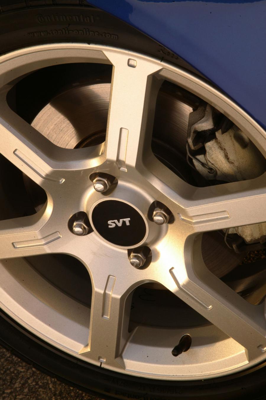  Ford Focus SVT 2002 года  (фото 32 из 98)
